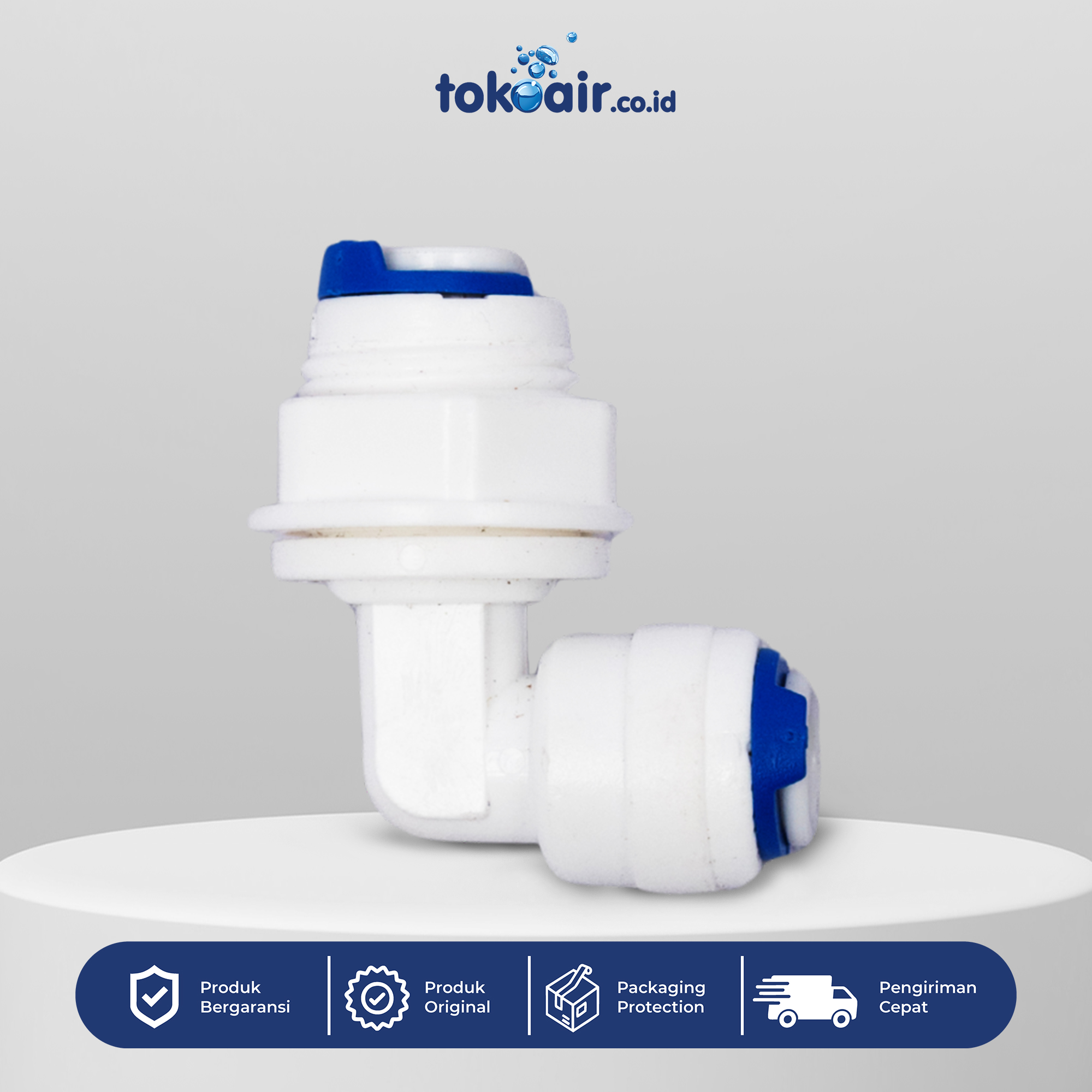 ELBOW 1_4”Q X 1_4”BULK HEAD Komponen filter air bagian Elbow 1/4 Q x 1/4 Bulk Head Desalite fitting siku 90 derajat konektor tembus dinding pembatas tangki plastik PP quick connector sistem Filter RO.
