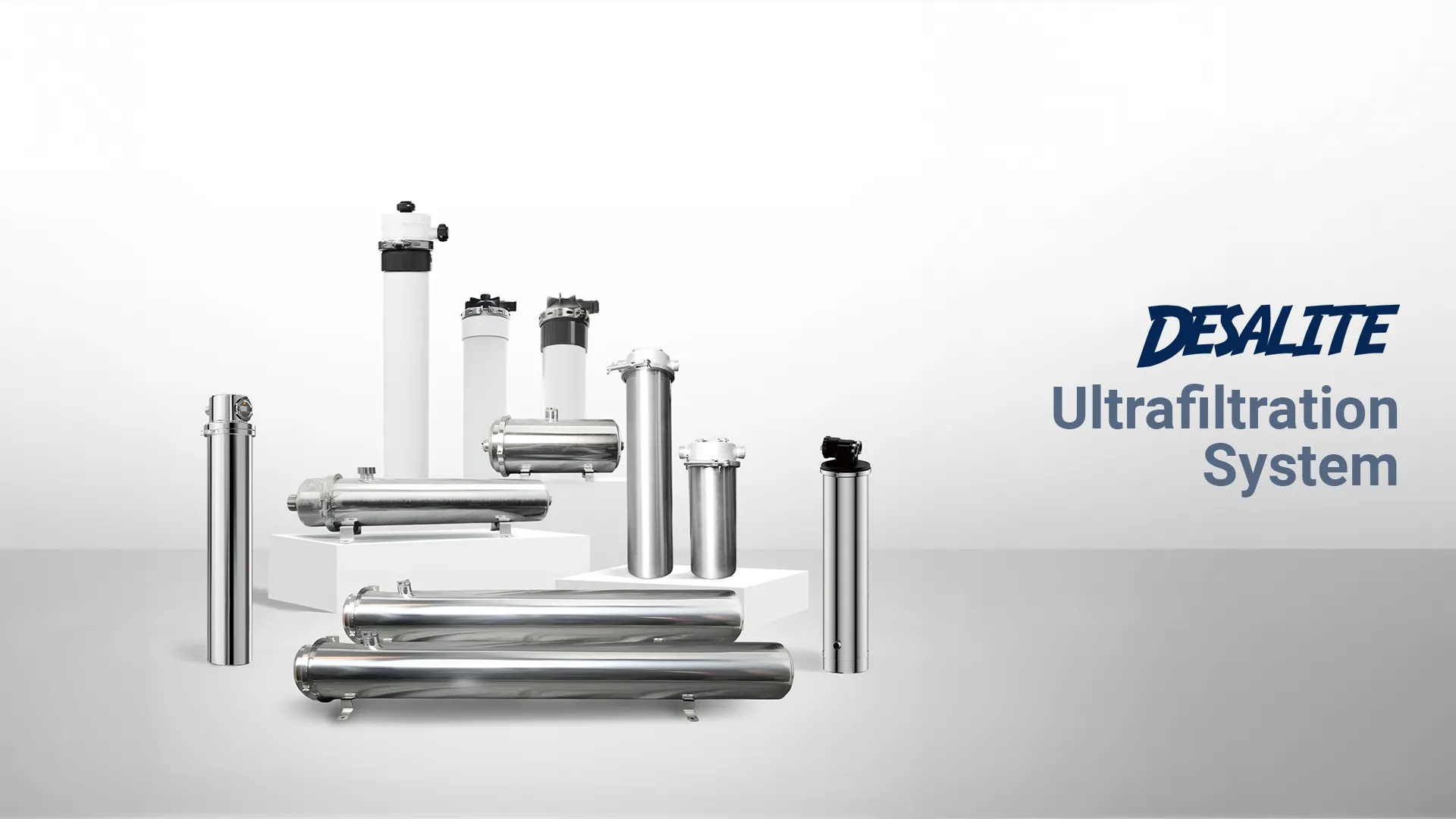 Berbagai unit tabung membran Desalite Ultrafiltration (UF) System berbahan stainless steel.