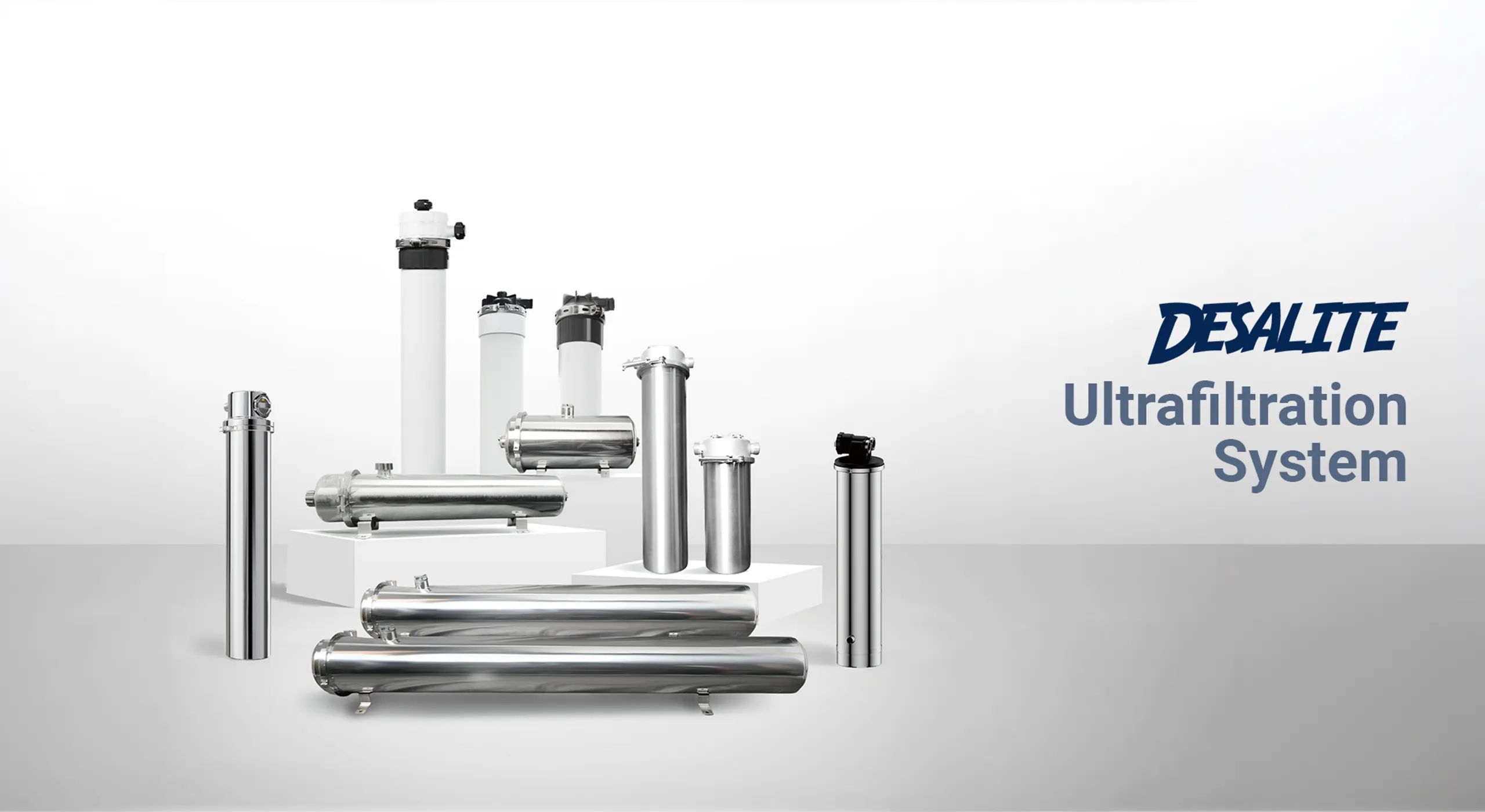 Berbagai unit tabung membran Desalite Ultrafiltration (UF) System berbahan stainless steel.